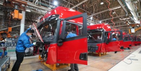 陕汽控股：响鼓重槌明廉规 风清气正营氛围