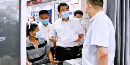 省退役军人事务厅开展“坐窗口、走流程、跟执法”活动