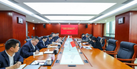 陕建九建集团与陕西省建筑业协会 座谈交流