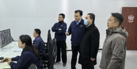省工业和信息化厅党组成员、副厅长张康宁春节期间检查民爆企业，助力节后复工复产