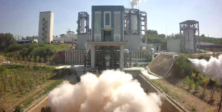 我国新一代载人运载火箭三级液氢液氧发动机长程高模试验取得圆满成功