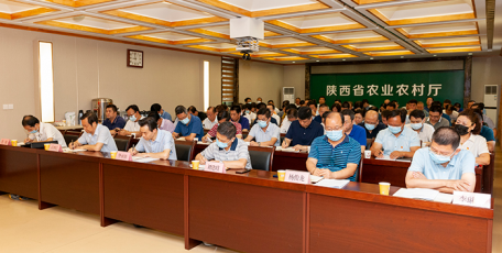 丁东华向综合监督单位纪监干部讲授党史学习教育专题党课