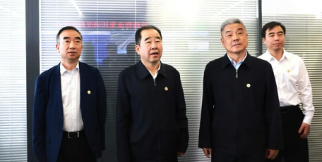 赵福堂到铁路物流集团调研