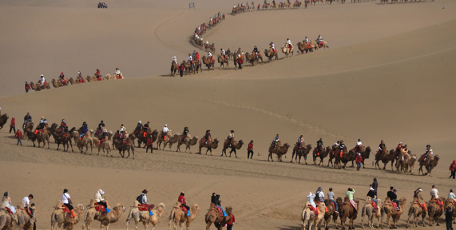 积蕴暖意 释放活力——从“五一”假期看中国经济复苏向好