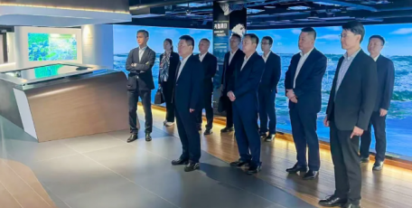 毛继东率队赴香港特别行政区洽谈合作