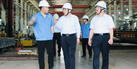 杜平到陕建机和重装集团督导检查安全环保工作