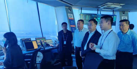 厅党组成员、副厅长黄新波一行赴西安咸阳国际机场调研