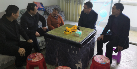 张晓光赴镇巴县调研脱贫攻坚工作