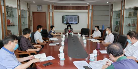 把践行新时代党的组织路线落实到行动上 领导班子中心组学习习近平总书记6.29重要讲话精神