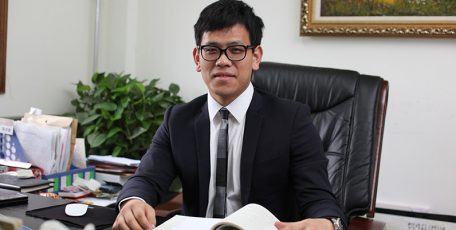 第八届陕西省优秀企业家风采 ——陕西方元建设工程有限公司 总经理 陈亦新