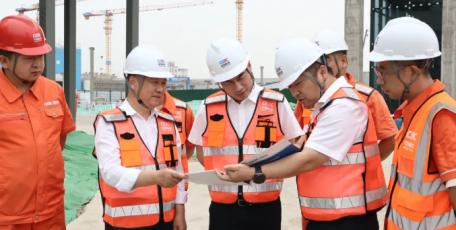 毛惠刚一行赴江苏无锡调研在建、筹建项目