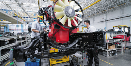 陕汽控股：党政工团聚合力 打赢复产提速攻坚战