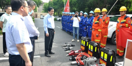 省应急管理厅对省级专业应急救援队伍靠前备勤保障进行检查