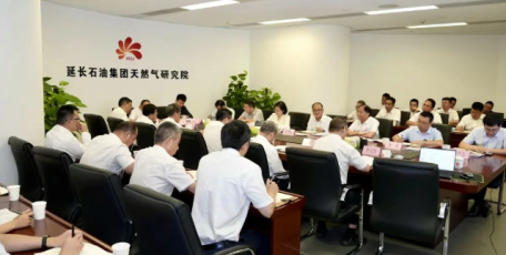 张恺颙到天然气研究院调研
