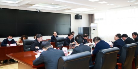 长安银行一行到省工信厅座谈交流