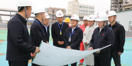 张恺颙到驻榆单位检查调研