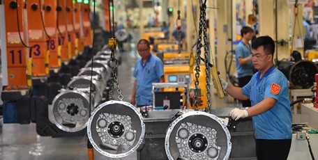 100万台年销量   200亿元年收入