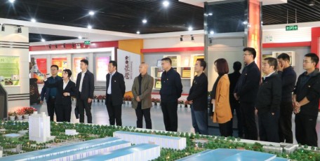 走进魅力钢城 探究钢铁是怎样炼成的——汉中市委副秘书长王清和一行到公司开展“主题党日＋”活动