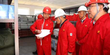 张恺颙到油田公司调研