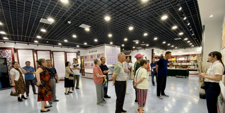 省委科技工委省科技厅组织机关离退休老党员进行“学党规党纪，传优良家风” 主题党日活动