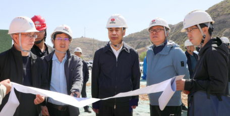 宋召军到榆林化学、冯红铁路检查指导工作