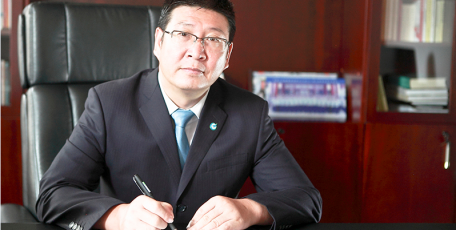 第八届陕西省优秀企业家风采 ——西安航空制动科技有限公司 党委书记、董事长、总经理   付鹏锋