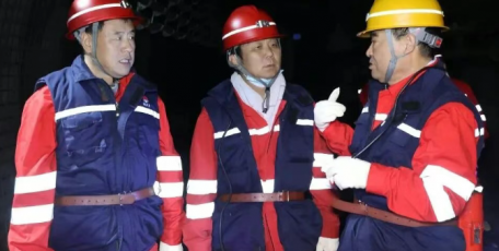 省国资委党委副书记马多平到陕化公司和澄合矿业调研