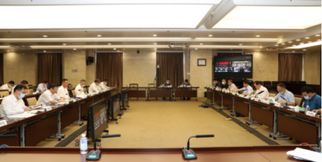 何钟主持召开电网建设推进专项会